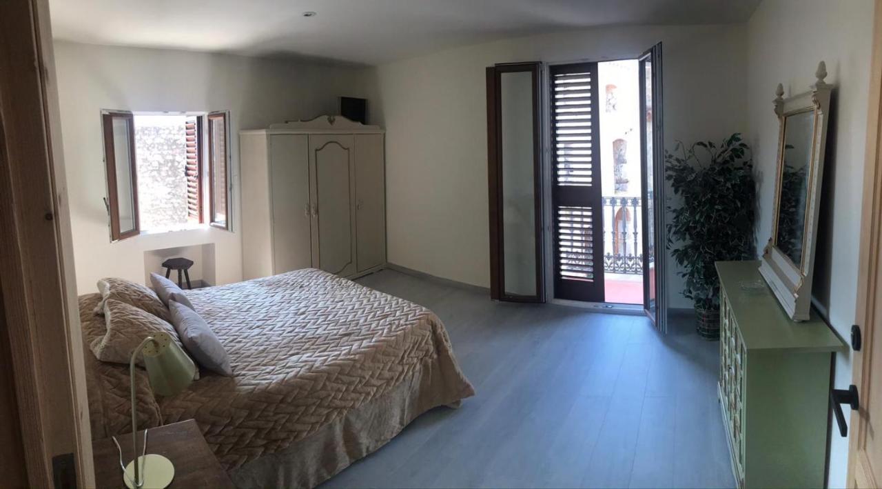 La Casita De San Antonio Apartment Оропеса дел Мар Екстериор снимка